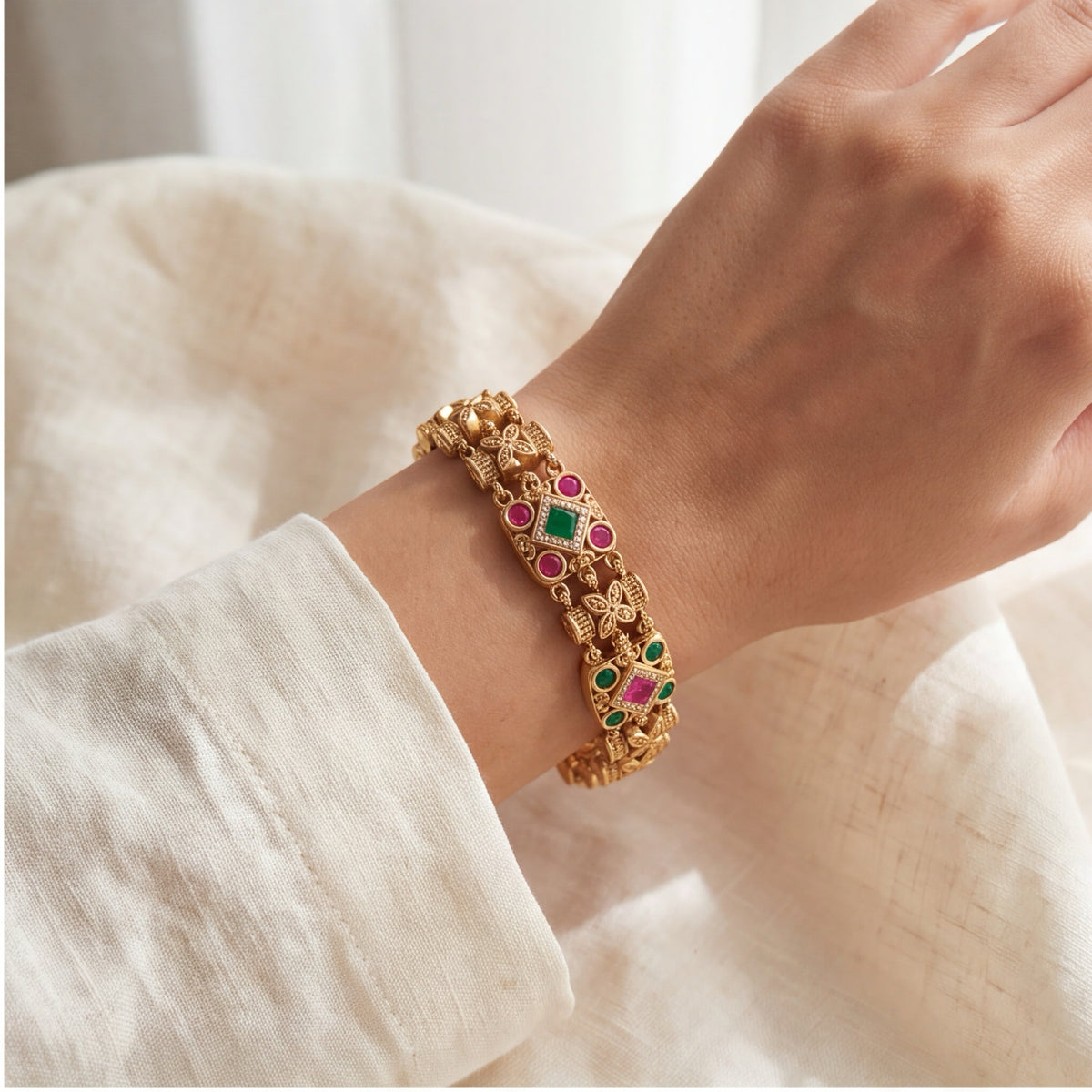 Antique Gold-Tone Floral & Stone Link Bracelet for Women | Festive Ethnic Jewellery